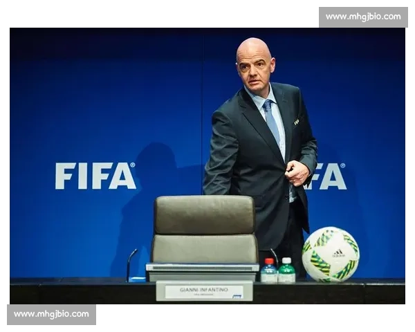 C 罗铁粉 Speed 迈阿密搞事!穿偶像战袍坐 FIFA 主席位引热议 C 罗铁粉 Speed 迈阿密搞事!穿偶像战袍坐 FIFA 主席位引热议