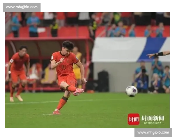18 岁天才 10 号点杀巴林!国足末战燃希望,王钰栋扛旗新世代 18 岁天才 10 号点杀巴林!国足末战燃希望,王钰栋扛旗新世代